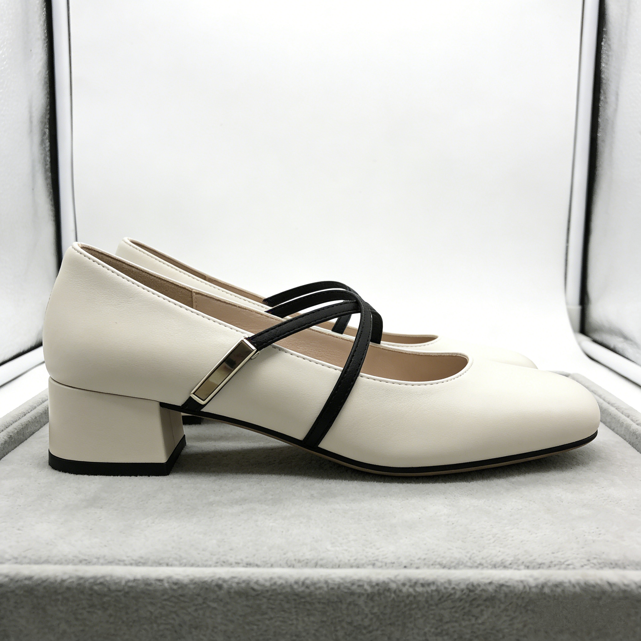 CrissCross Grace: The Ivory Leather Mary Jane Block Heels